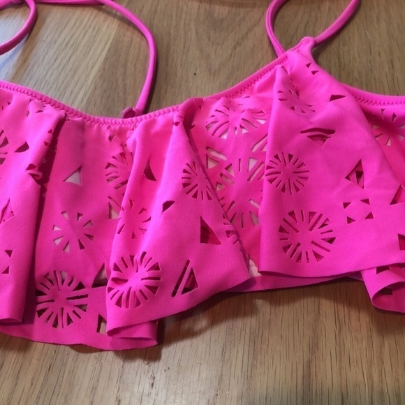 Pink bathing suit bikini top women’s small with ties for straps Victorias Secret - Picture 3 of 5